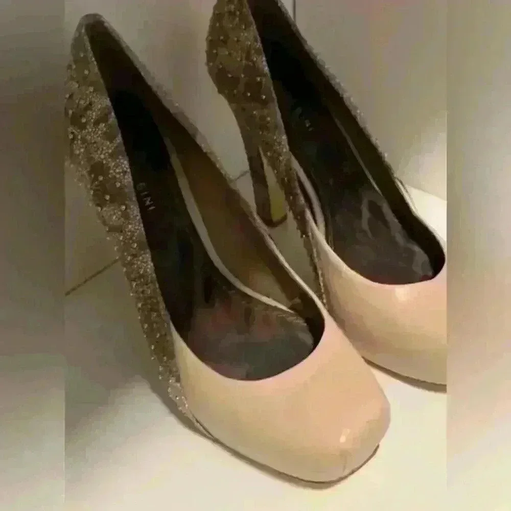 Gianni Bini stunning beautiful